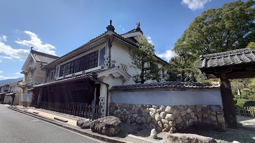 Uchiko Yokaichi Gokoku Preservation District for Groups of Traditional Buildings.